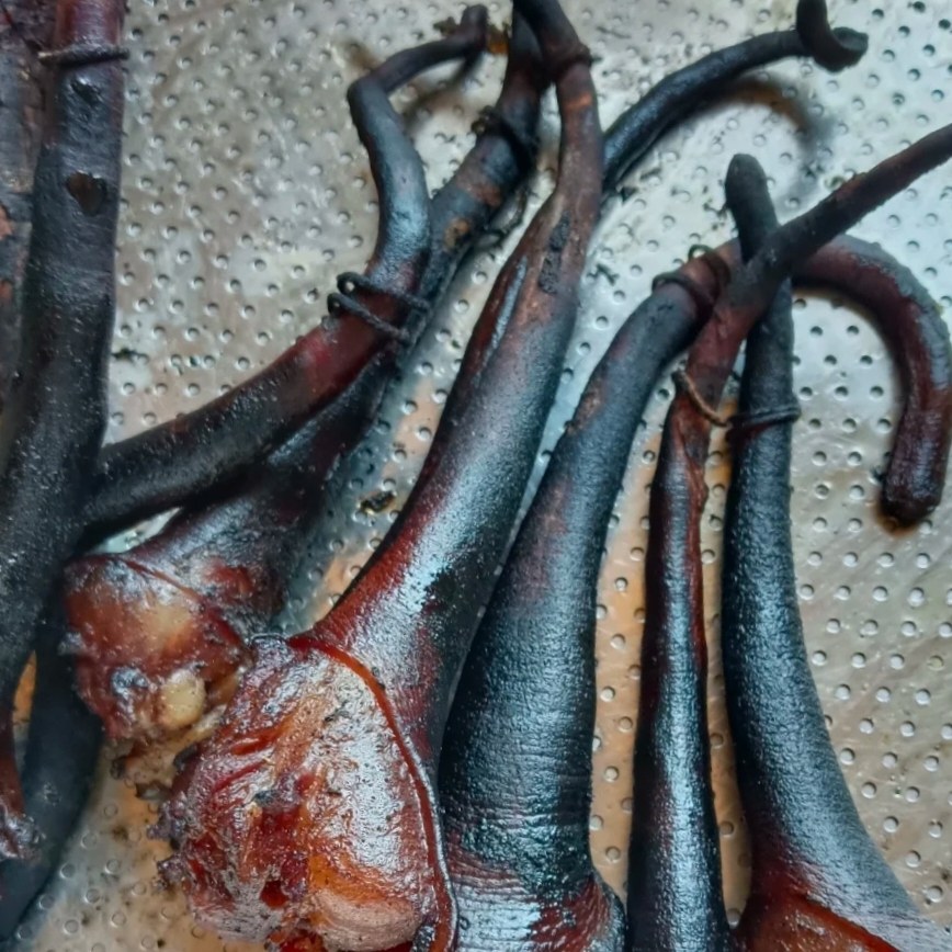 四川特产烟熏腊猪尾巴腊猪尾四川巴中特产农家味下酒菜