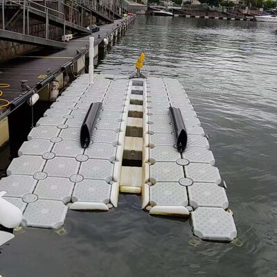 游艇泊位休闲垂钓平台鱼排网箱养殖水上活动表演平台景区观光平台