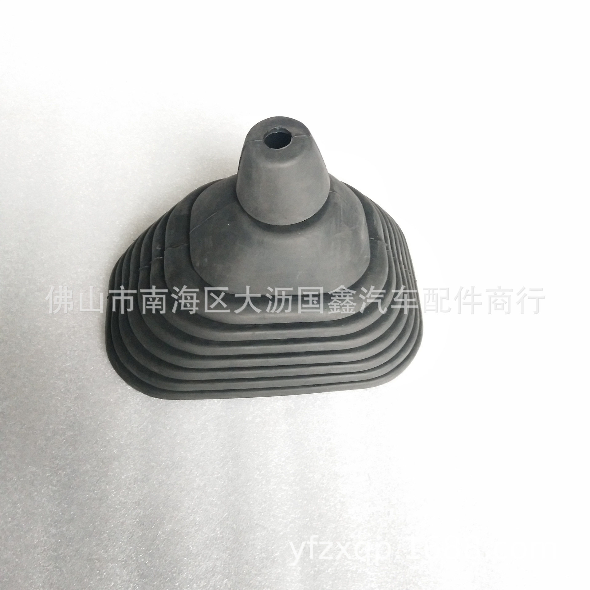 五十铃CXZ/CYZ排挡杆防尘罩