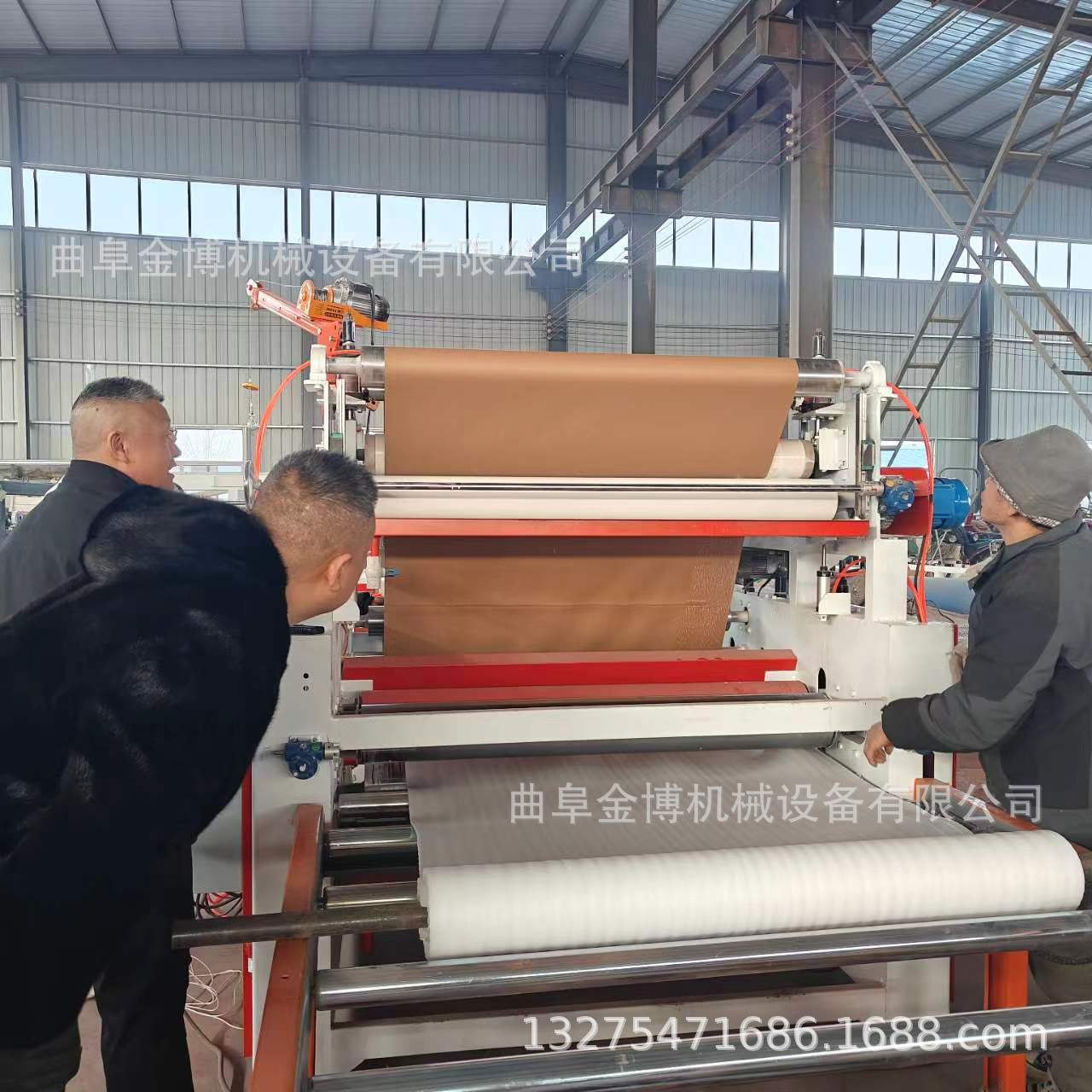 珍珠棉牛皮纸复合机 自带不干胶 辊加热烫合 放卷收卷一体 自动