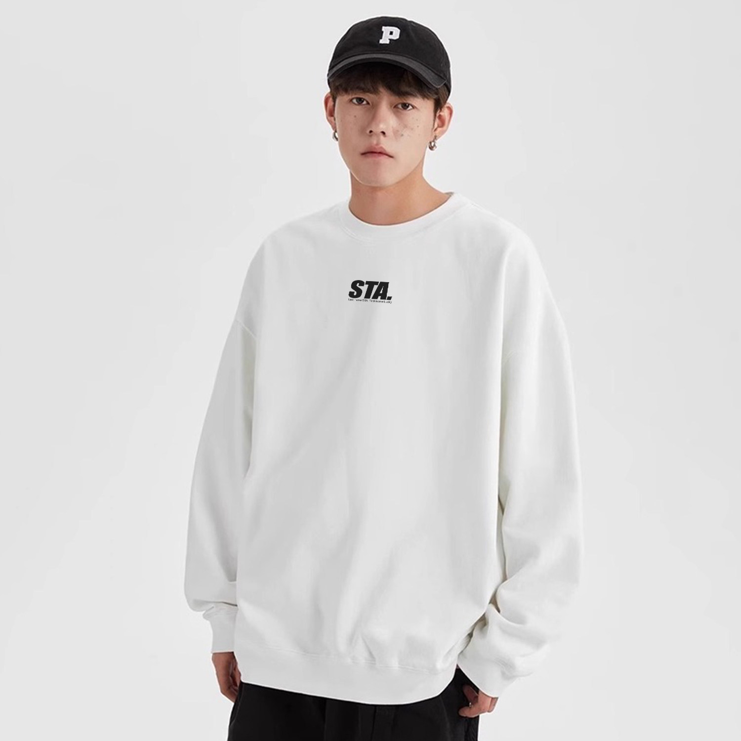 STA秋冬简约新款男女圆领卫衣