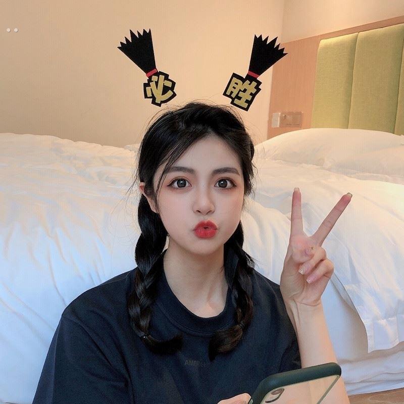 网红直播间道具氛围搞笑表演道具留人互动牌直播头饰夹新奇特道具