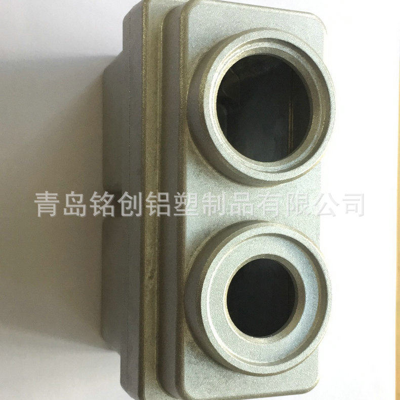 提供 铝制品压铸 金属合页锌合金压铸 金属压铸工艺品