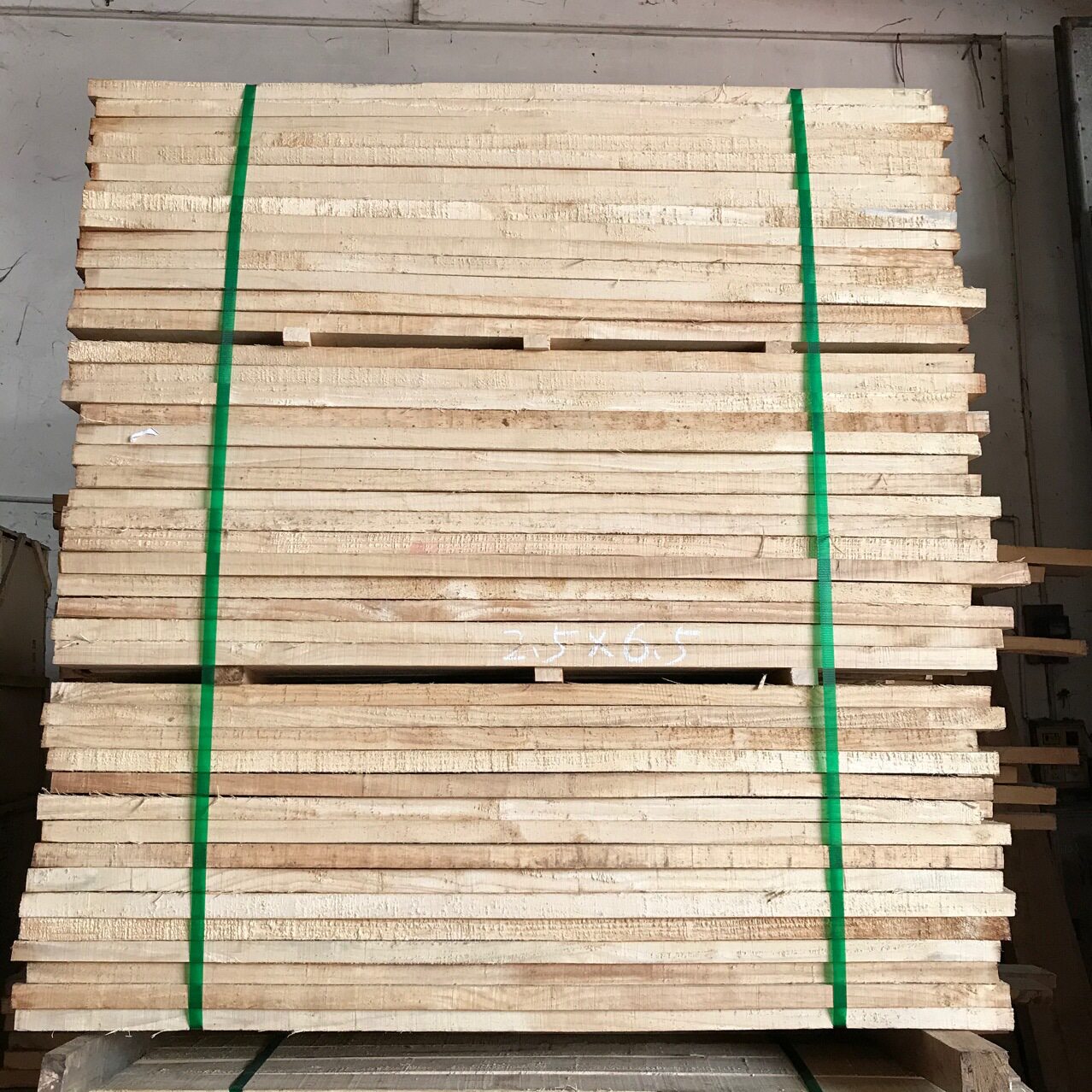木板材大量批发优质泰国橡胶木实木板规格料2.5X10.5cm/110/130