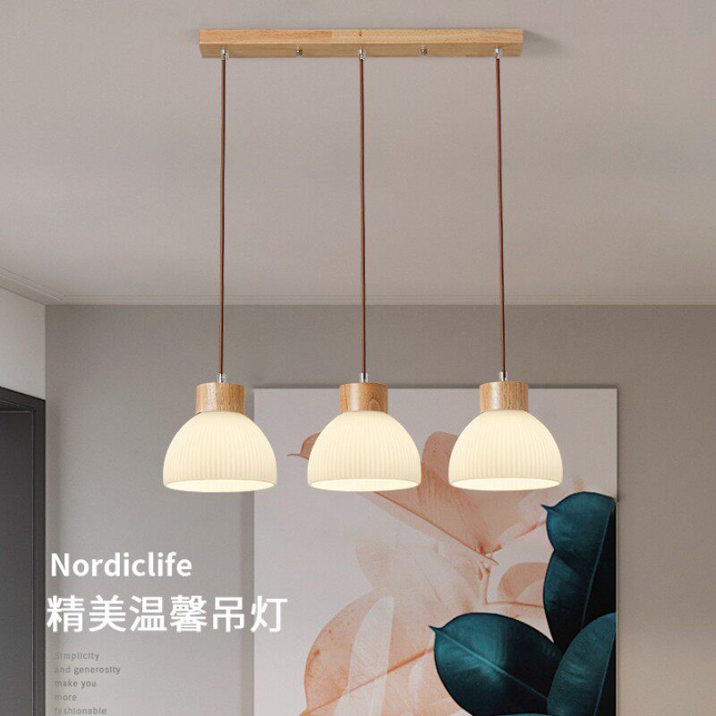 原木餐厅吊灯三头简约现代饭厅餐桌吧台灯创意个性卧室床头小吊灯