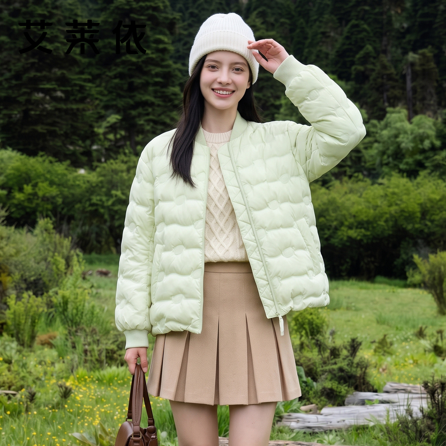 艾莱依轻薄宽松短羽绒服女