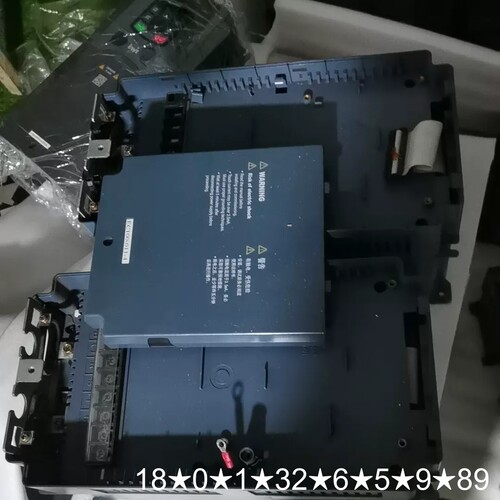 英威腾EC100-7.5两台成色很新，功能都正常，没有主板