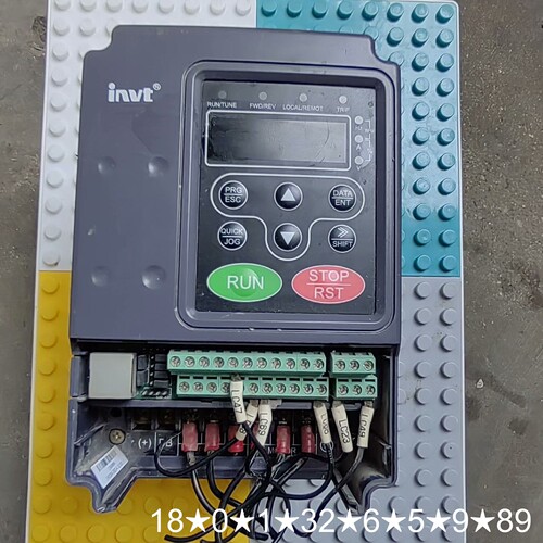 英威腾变频器 型号CHF100A-2R2G4 2.2KW