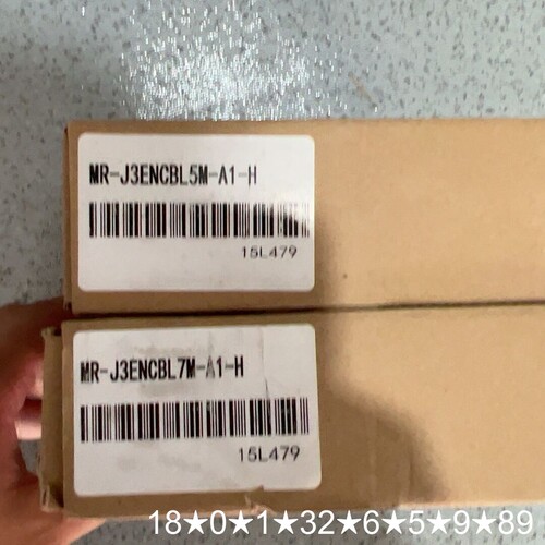 MR-J3ENCBL5M-A1-H