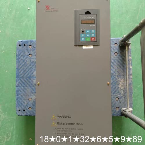 富凌变频器BD337-093G-4，93kw，三相380V输