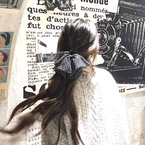 赫本风波点蝴蝶结小号鲨鱼夹