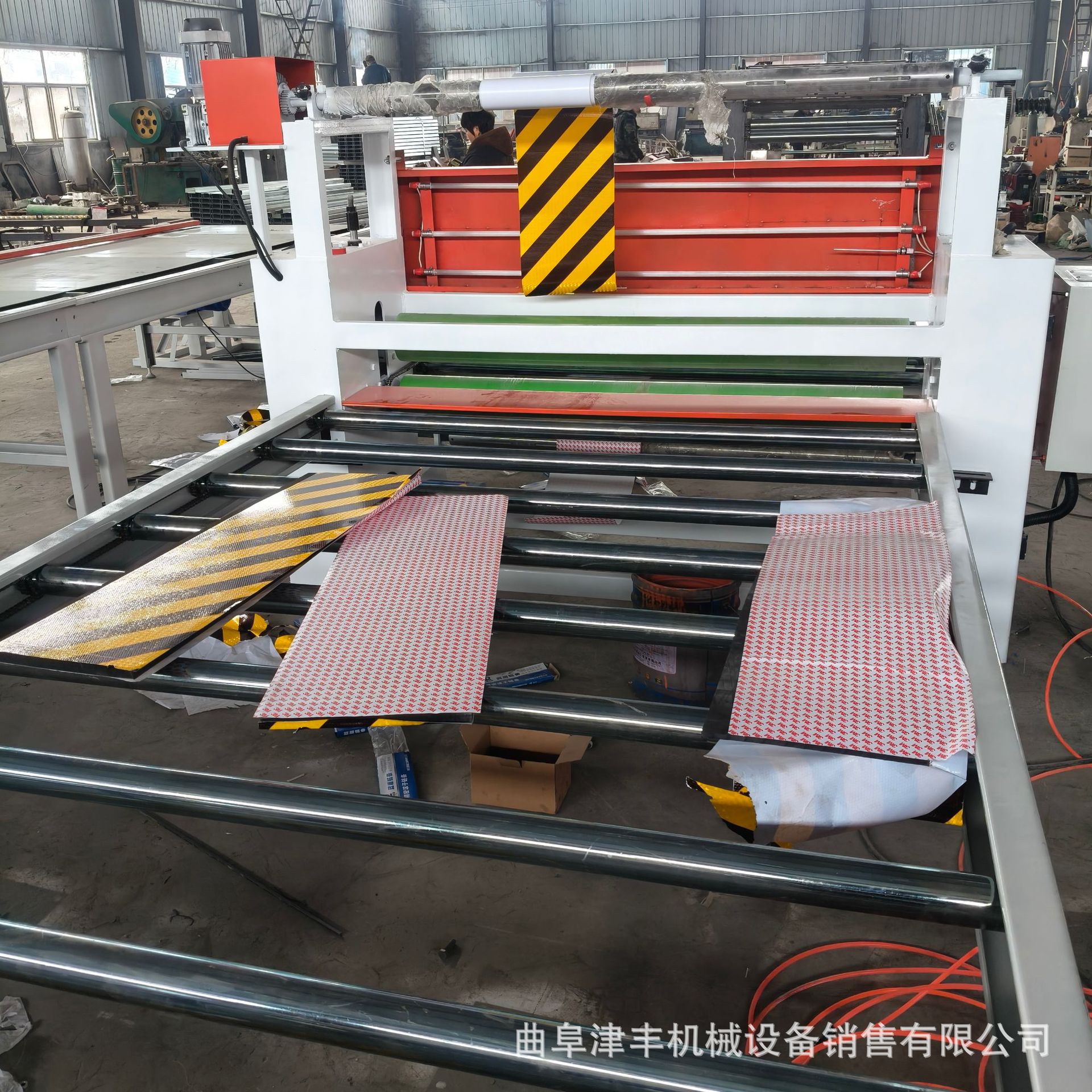 聚酯纤维隔音保温毡复合机