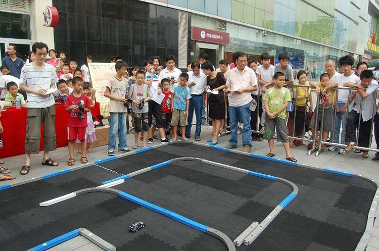 可自由拼装快速搭建式跑道 厂家四驱赛车跑道蚊车漂移赛道
