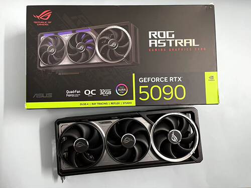 华硕ROG ASTRAL RTX5090黑夜神显卡散热器总成/摆件/手办/收藏