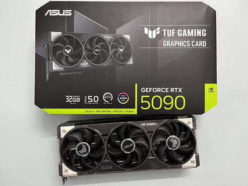华硕TUF RTX5090 显卡散热器模组手办DIY摆件、模型展示、收藏品