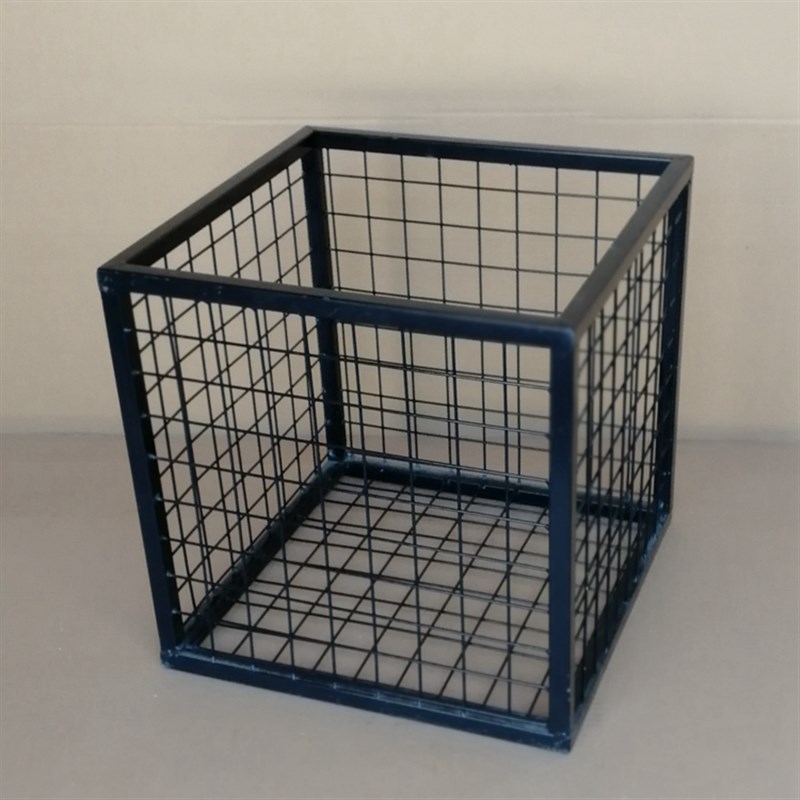 镂空网格铁篮子长方形铁丝收纳篮大号铁艺宠物框黑白色桌面收纳筐