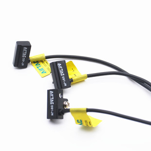 亚德客磁性开关 020 DS1