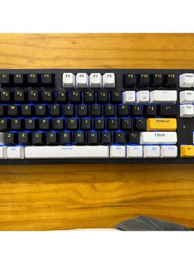 议价达尔优a87pro 三模  正常使用  成色看图为准 无盒