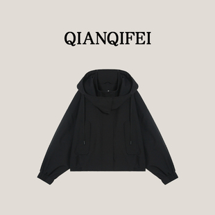 新款 自由旅者 工装 冲锋衣休闲连帽外套 6024 25Q 24H