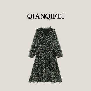 新款 浪漫限定 法式 复古木耳边V领碎花连衣裙 564 13F