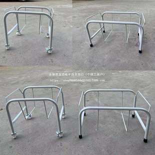 超市购物篮存放车白色移动塑料手提篮配套托架购物筐金属底座带轮