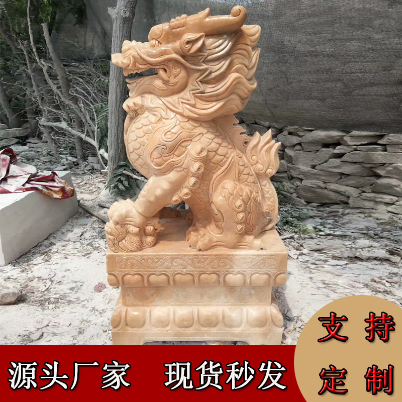 石雕麒麟晚霞红麒麟一对酒店
