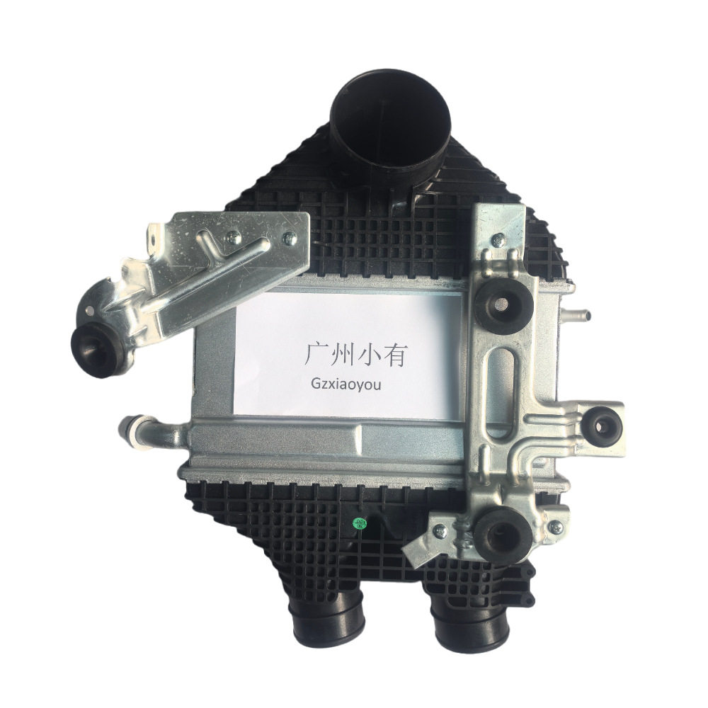 中冷器适用于宝马3系F80/4系F82 增压空气冷却器OE 17517846235