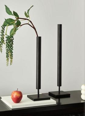 侘寂风黑色高级感玄关装饰摆件极简花瓶铁艺桌面艺术插花器