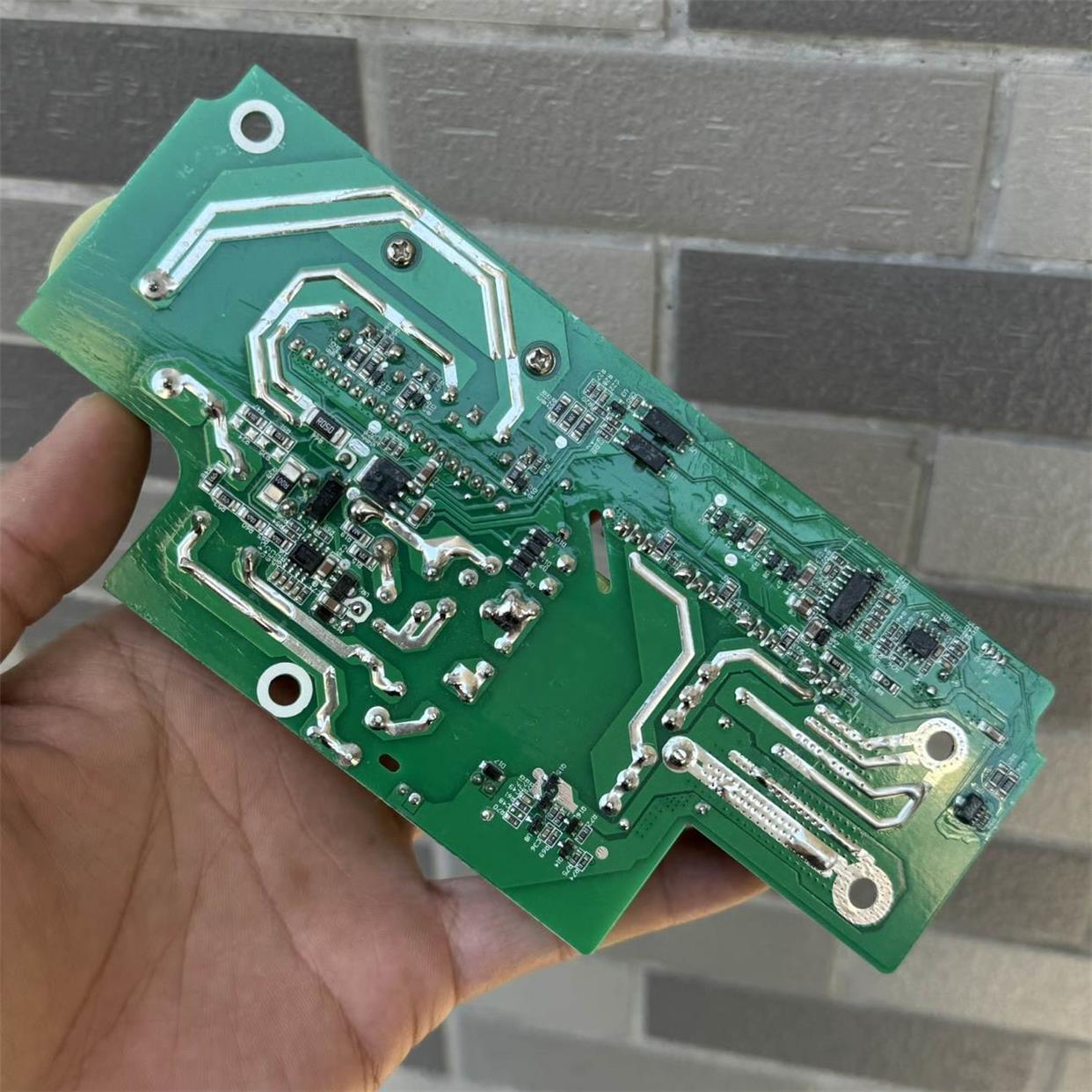默认坏的电源升压板 故障处理电路板 研究价出 110V 220V随机发*