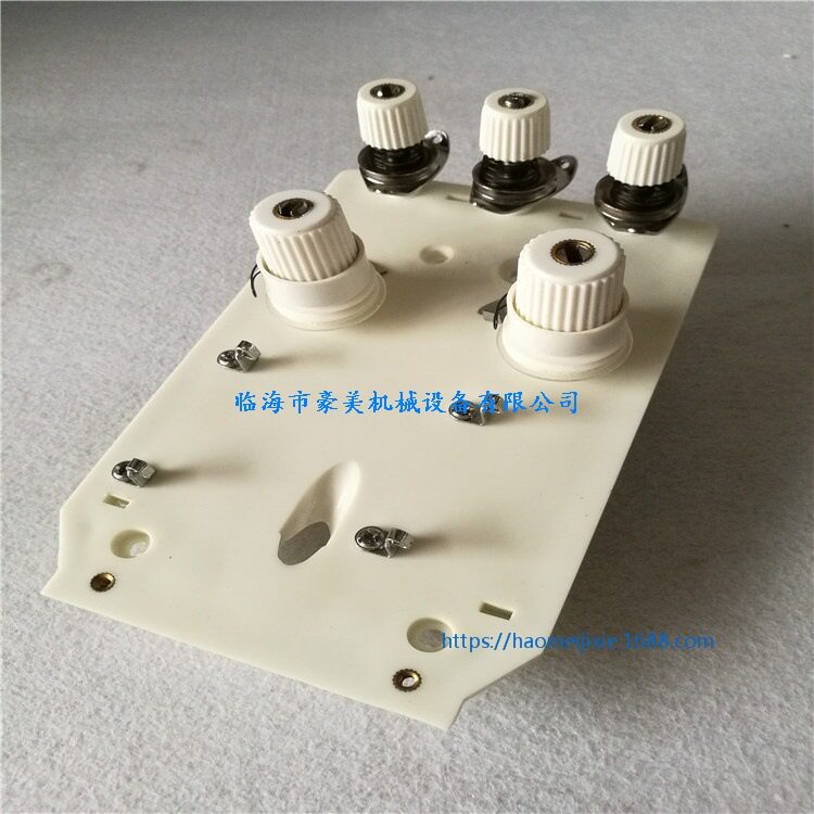 电脑绣花机配件 盘带绣配件 盘带绣夹线座组件 二针夹线器组件图片