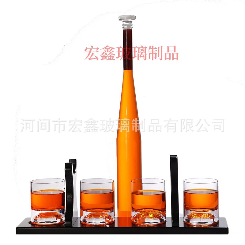 厂家批发异形工艺酒瓶 棒球醒酒器套装 高硼硅伏特加威士醒酒器