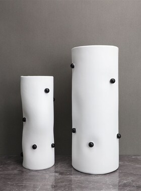 新中式树脂白色黑点花器样板房售D楼部卧室书房客厅餐厅桌面摆件