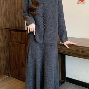 秋冬季穿搭一整套胖mm显瘦小香风毛衣裙子高级感两件套装