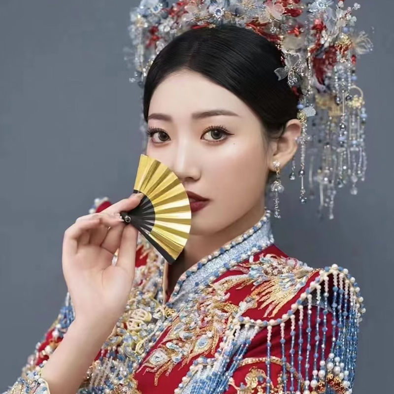 8CM迷你小扇子娃娃头饰扇子折扇红色婚纱拍摄道具中国风创意金色