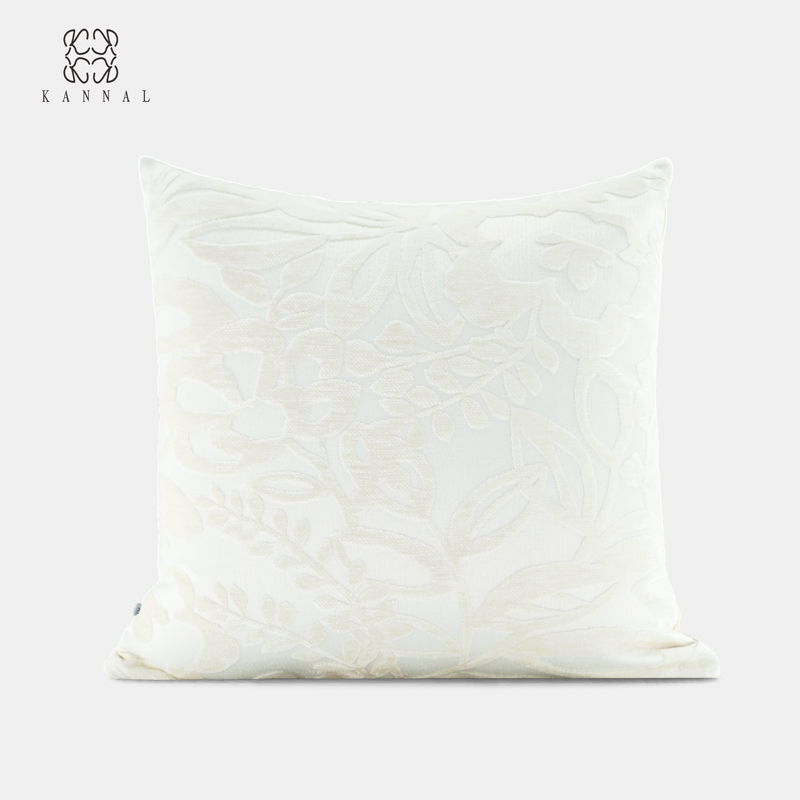 凡尔赛新品欧式复古法式白色浮雕藤蔓花卉抱枕样板间别墅靠垫