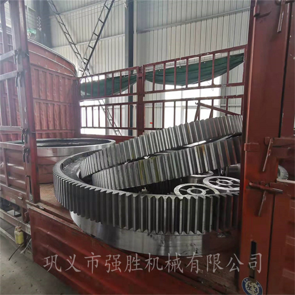 烘干机大齿轮生产厂家 制作多种规格大齿圈钢圈