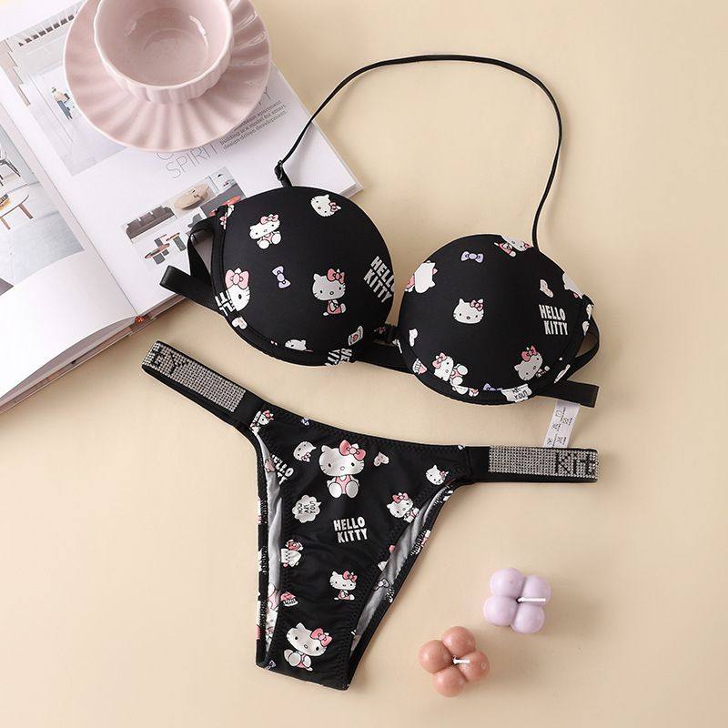 无肩带内衣套装卡通印花少女防滑 纯欲性感水钻字母低腰T裤内裤女,女士内衣/男士内衣/家居服,女丁字裤,淘宝优惠券,粉丝福利购,淘宝优惠卷