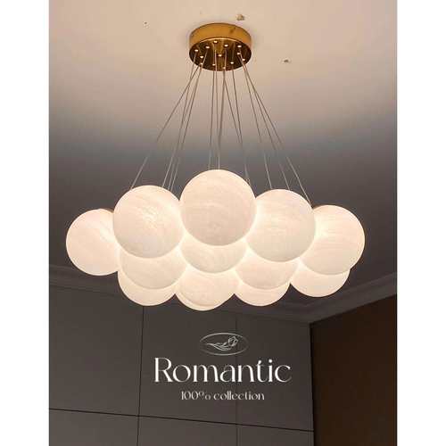 星球灯泡泡球吊灯月球客厅灯创意魔豆玻璃法式奶油风轻奢卧室灯具