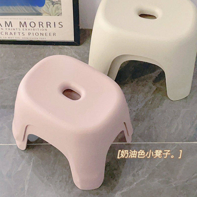 小凳子家用塑料加厚客厅茶几板凳椅子儿童卫生间洗澡浴室换鞋包邮,家装主材,浴室壁挂凳椅,淘宝优惠券,粉丝福利购,淘宝优惠卷