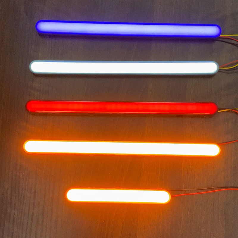 汽车摩托车卡车12V24V通用高亮度日间行车灯刹车灯侧尾箱防撞