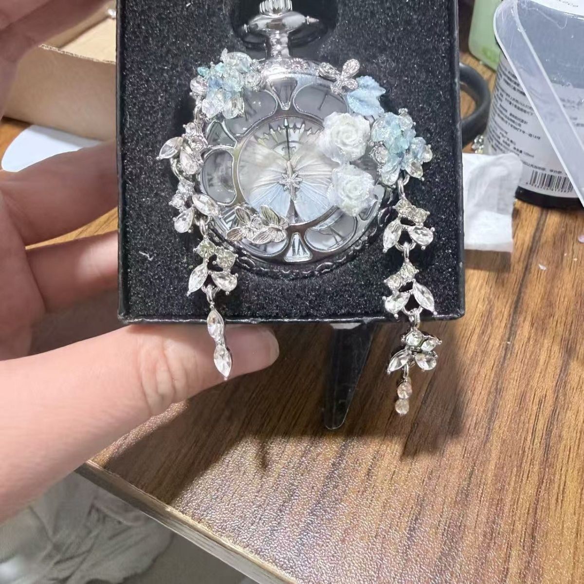 可动雅灰蝶怀表复古蝴蝶
