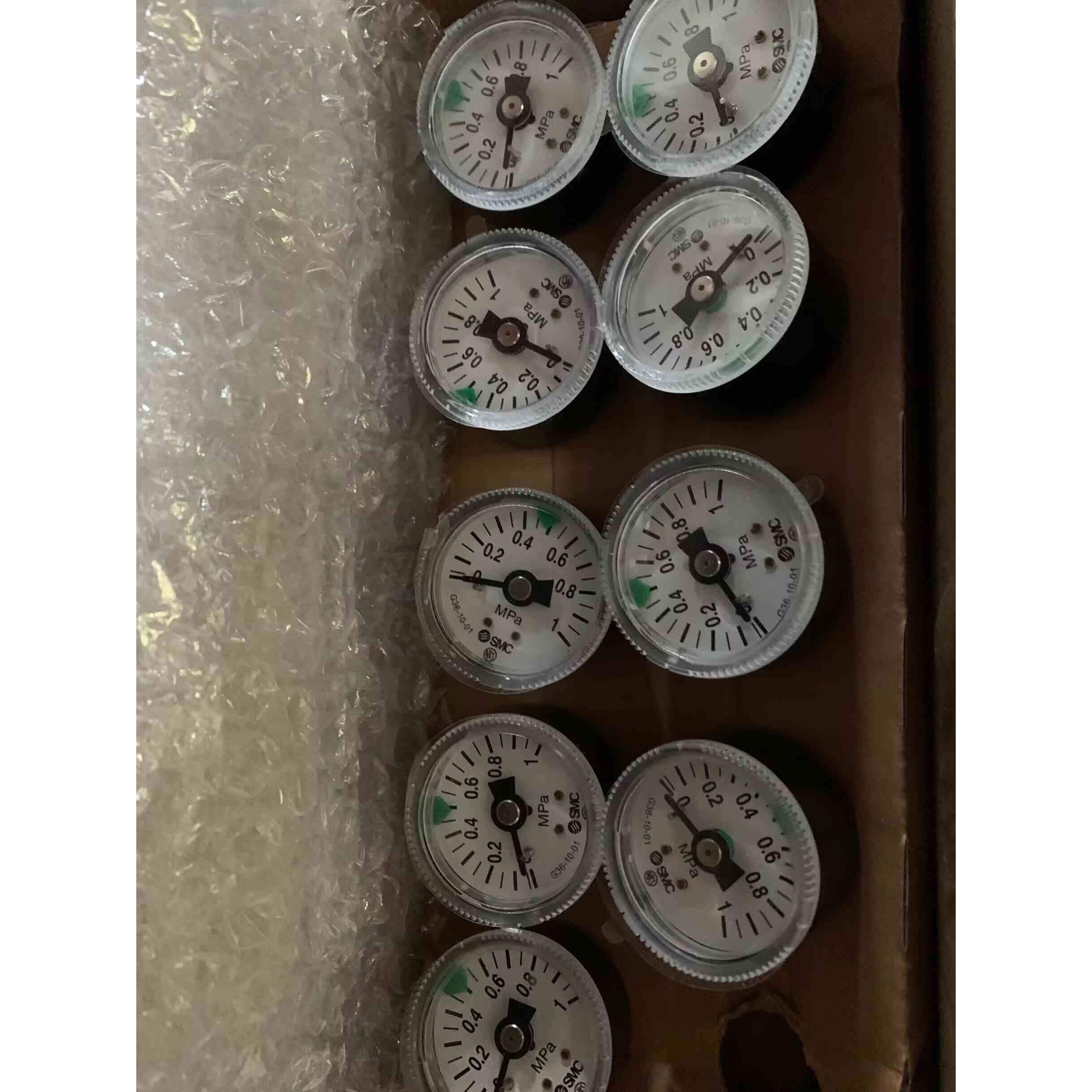 特价SMC压力表G36-10-01  气源QTY-15 QSL-15 QIU-15 UFR-06 GZ