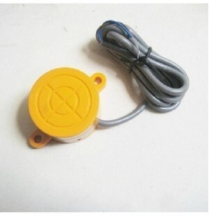 正品中国沪工集团 电感式接近开关SE-3025C 三线PNP