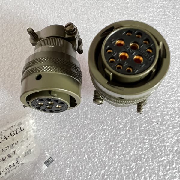 韩国货ON3进口6Y 芯航空插头当F-实拍1114HH天发现货AB Y S12E12