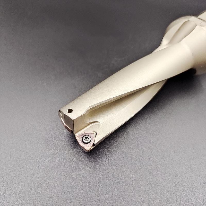 U钻快速钻头WC潜孔钻平底喷水钻SP暴力钻车床2倍 3倍径U钻头刀杆