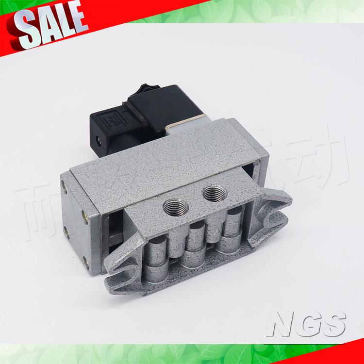 滑柱气动电磁换向阀Q24DH-6/8/10/15双线圈型Q24D2H-06/08/10/15