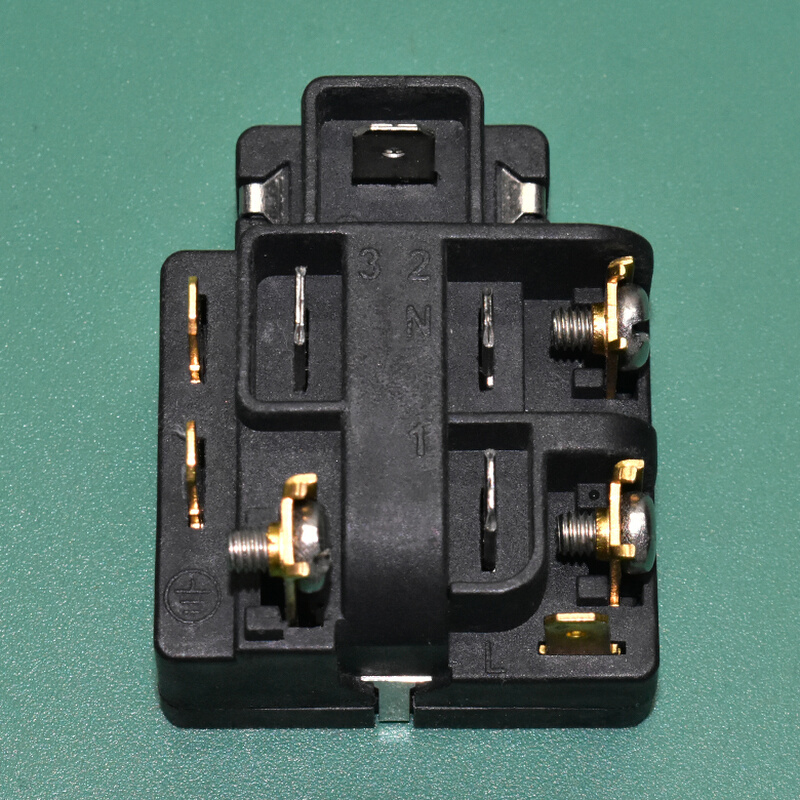 。适用奥马冰箱BCD-118A7压缩机启动器过载热保护器继电器QP2-15/