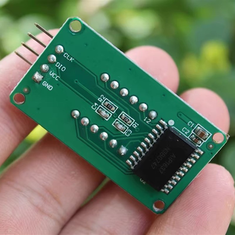 数码显示器0.36英寸4位数码管AIP1637驱动数码显示板单片机控制