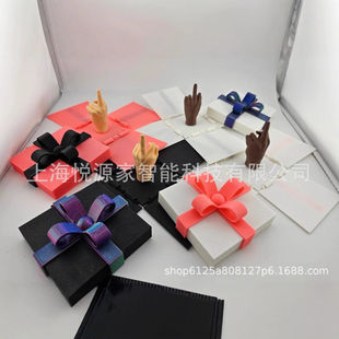 亚马逊新 Middle Finger Surprise Gift Box恶搞整人中指惊喜礼盒