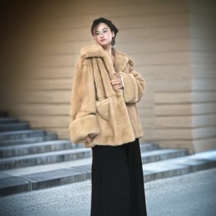 网红爆款 中长款 洋气款 口时尚 皮草外套 真皮草獭兔毛加狐狸毛袖